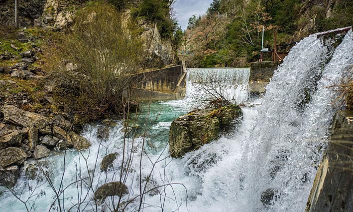 Penzion Ekolanda Esnoz Exteriér fotografie